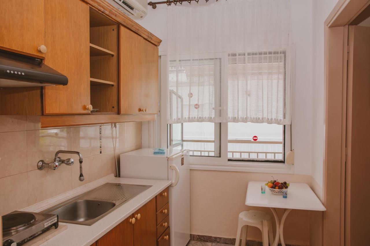 Apartments Tania Paralia Dionysiou Ngoại thất bức ảnh
